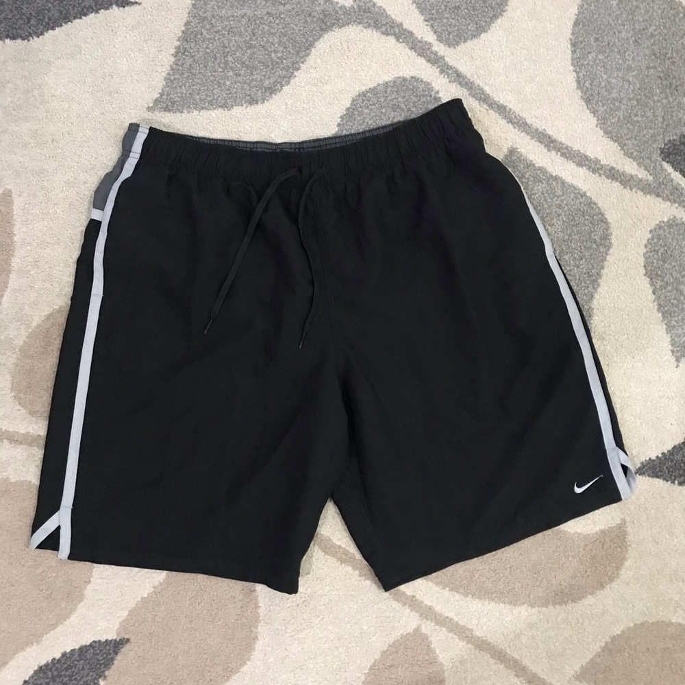 Nike Men's Diverge 9" Volley Short/Swim Trunk-XL